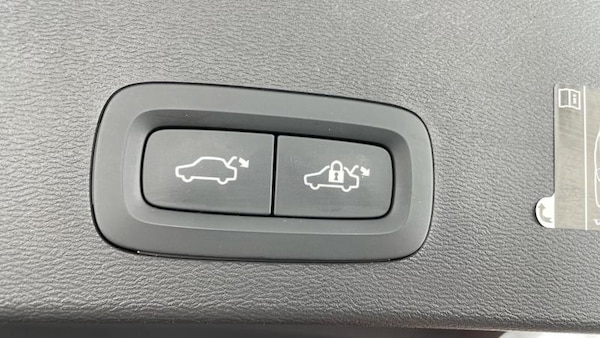 Used Volvo XC40 2021 for sale - 75446156: Photo 24