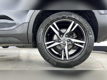 Used Volvo XC40 2021 for sale - 75446156: Photo