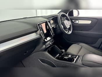 Used Volvo XC40 2023 for sale - 79559800: Photo
