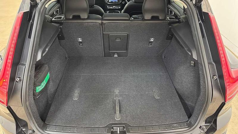 Used Volvo XC40 2025 for sale - 76452814: Photo 14