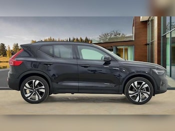 Used Volvo XC40 2025 for sale - 76452814: Photo