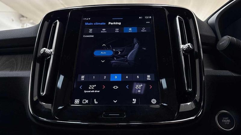 Used Volvo XC40 2025 for sale - 76452814: Photo 39