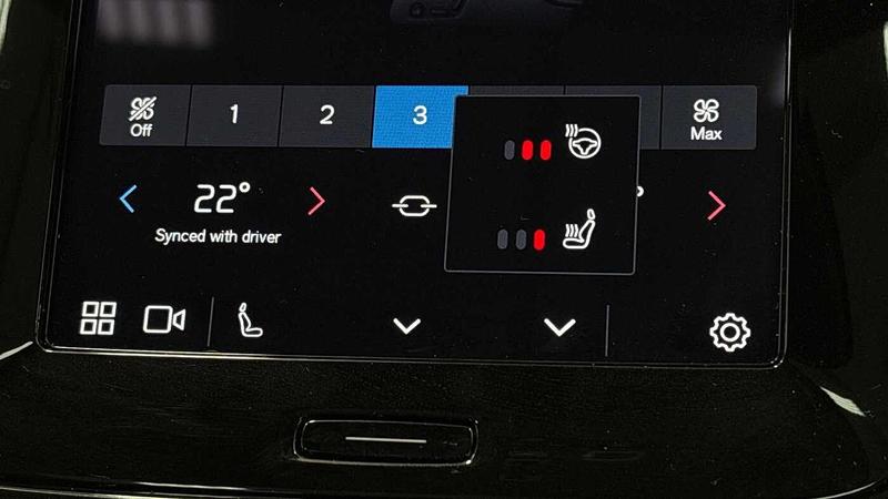 Used Volvo XC40 2025 for sale - 76452814: Photo 40