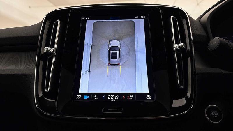 Used Volvo XC40 2025 for sale - 76452814: Photo 41