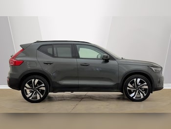 Used Volvo XC40 2025 for sale - 79322382: Photo