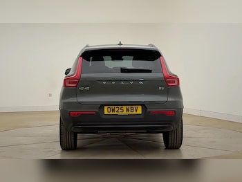 Used Volvo XC40 2025 for sale - 79322382: Photo