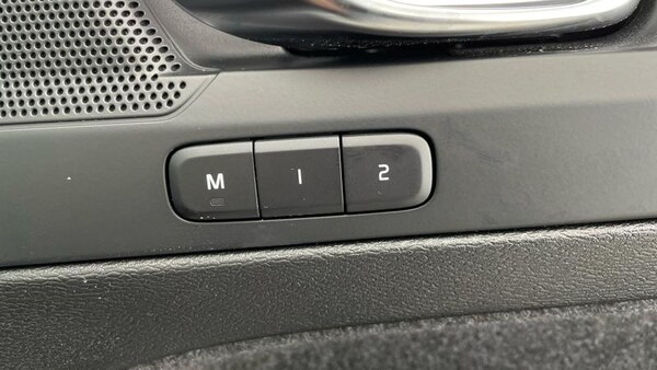 Used Volvo XC40 2024 for sale - 75543429: Photo 21