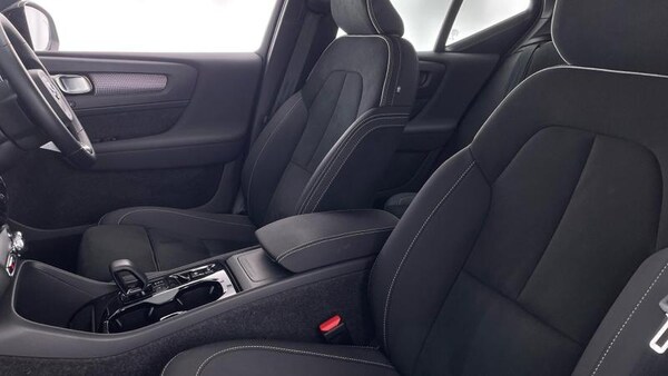 Used Volvo XC40 2024 for sale - 75543429: Photo 28