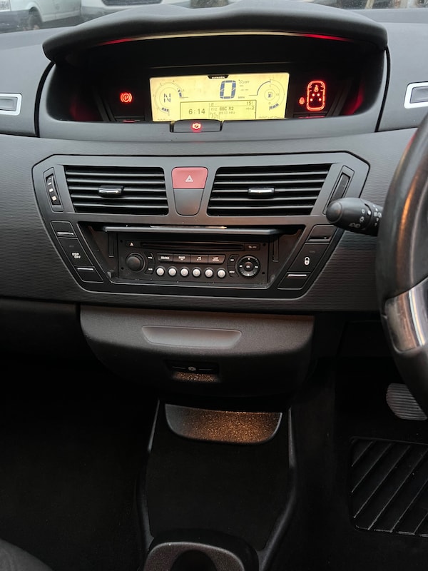 Used Citroen C4 Grand Picasso 2011 for sale - 76262887: Photo 14