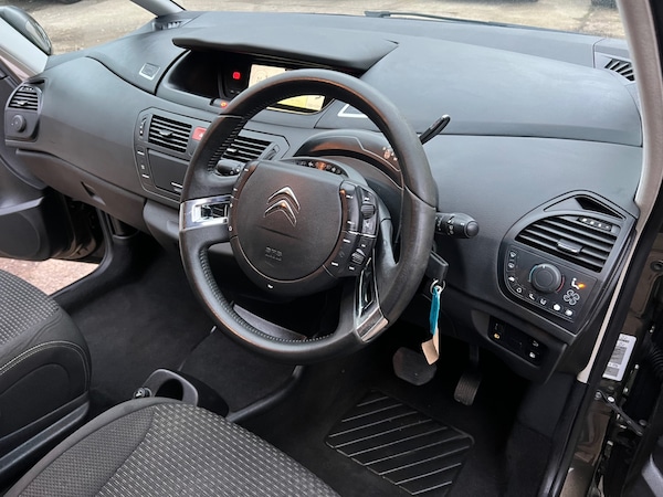 Used Citroen C4 Grand Picasso 2011 for sale - 76262887: Photo 9