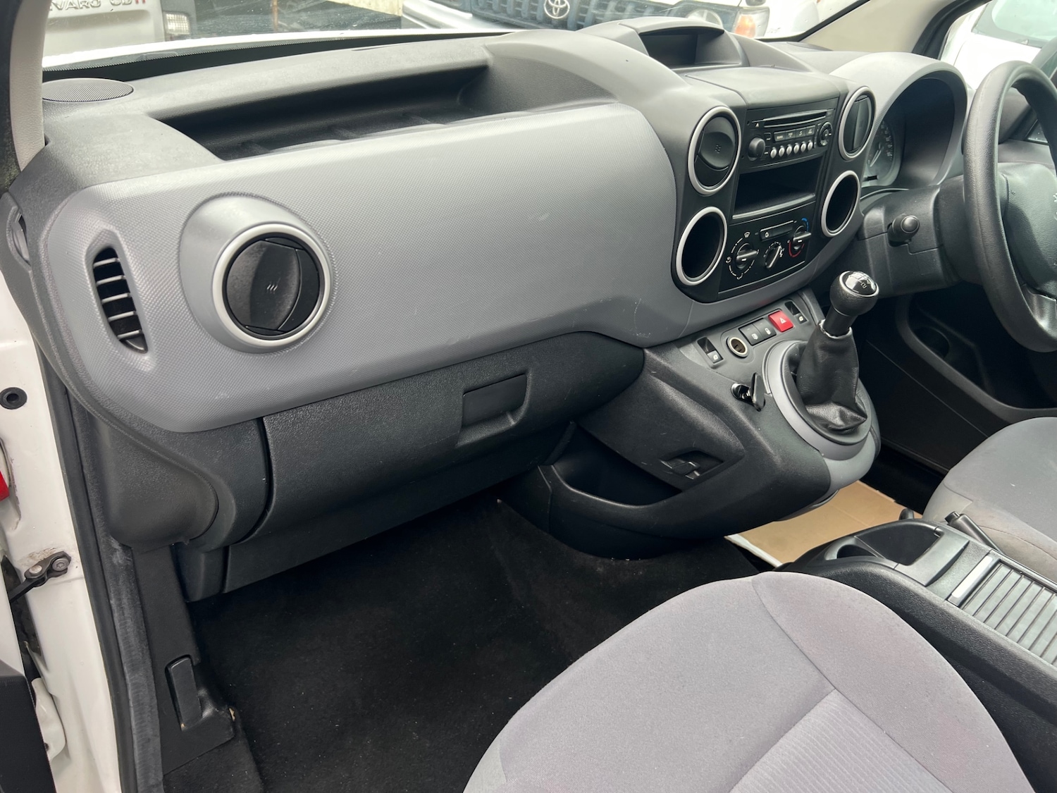 Used Peugeot Partner 2013 for sale - 77170744: Photo 13