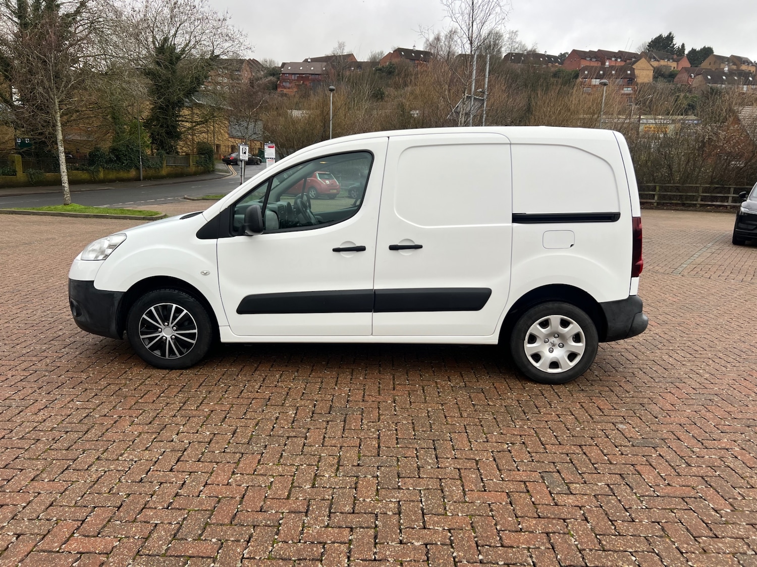 Used Peugeot Partner 2013 for sale - 77170744: Photo 4