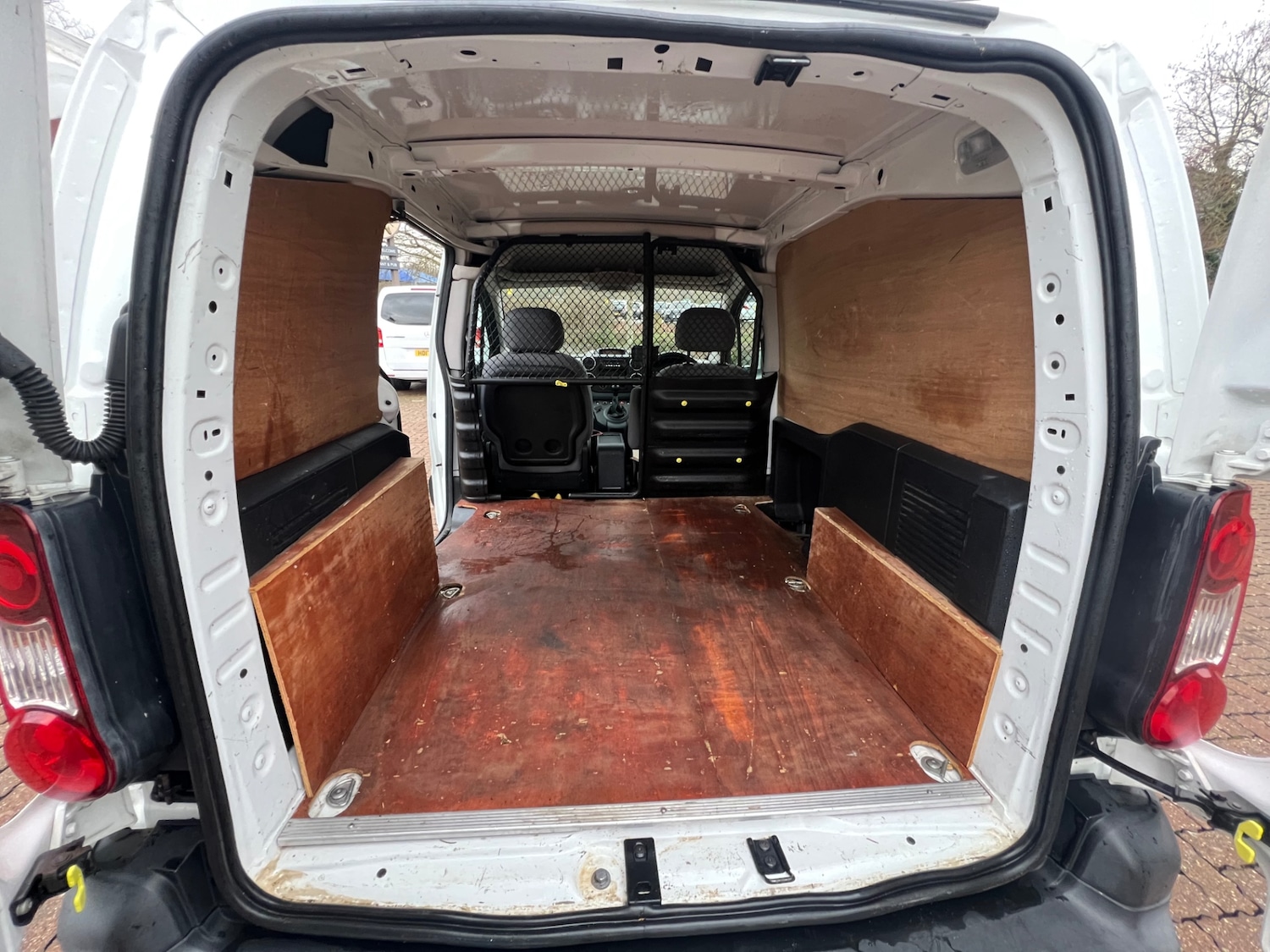 Used Peugeot Partner 2013 for sale - 77170744: Photo 9