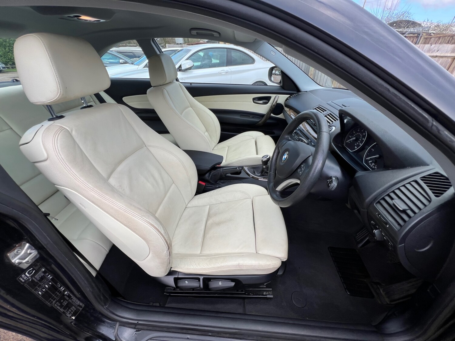 Used BMW 1 Series 2010 for sale - 77466063: Photo 15