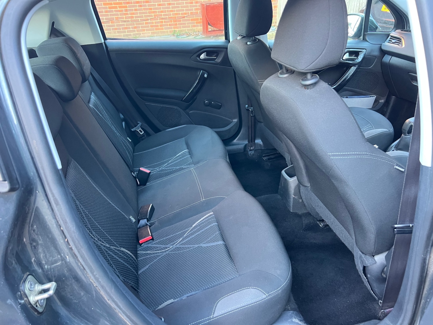 Used Peugeot 208 2013 for sale - 76907768: Photo 13