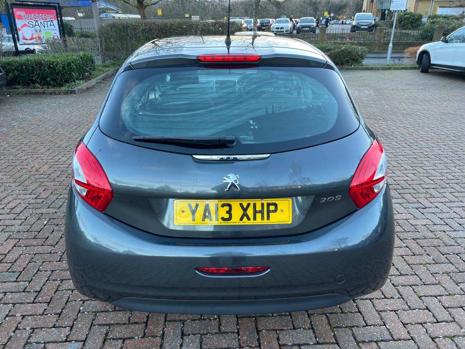 Used Peugeot 208 2013 for sale - 76907768: Photo 19