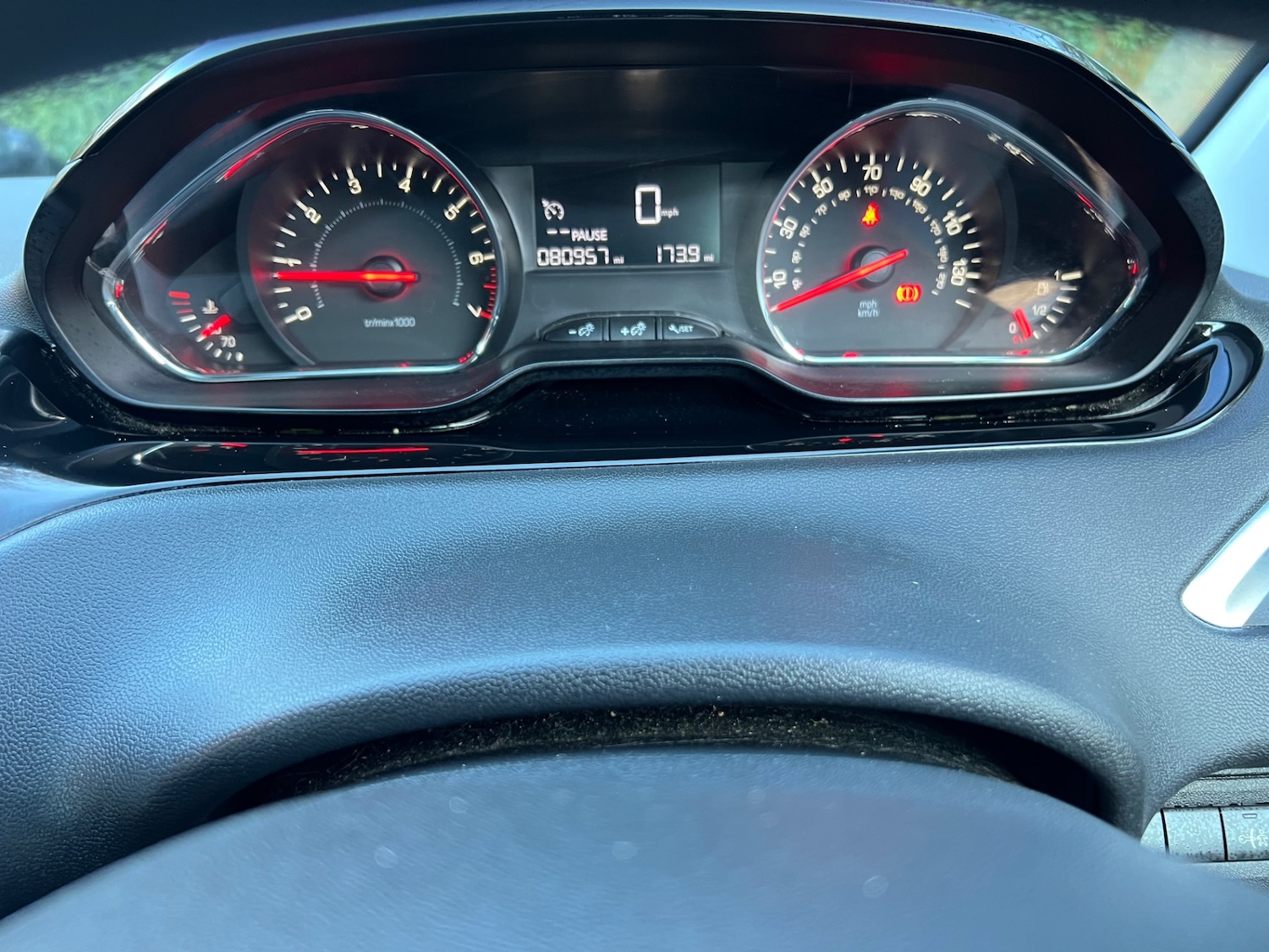 Used Peugeot 208 2013 for sale - 76907768: Photo 9