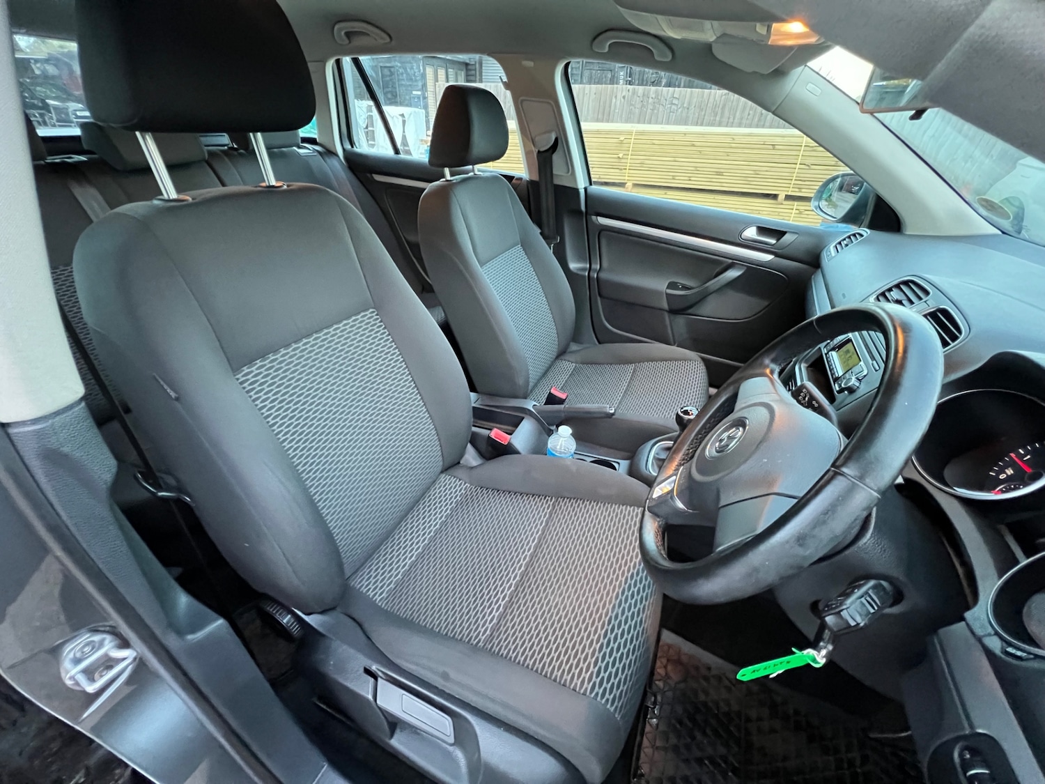 Used Volkswagen Golf 2011 for sale - 76369509: Photo 15