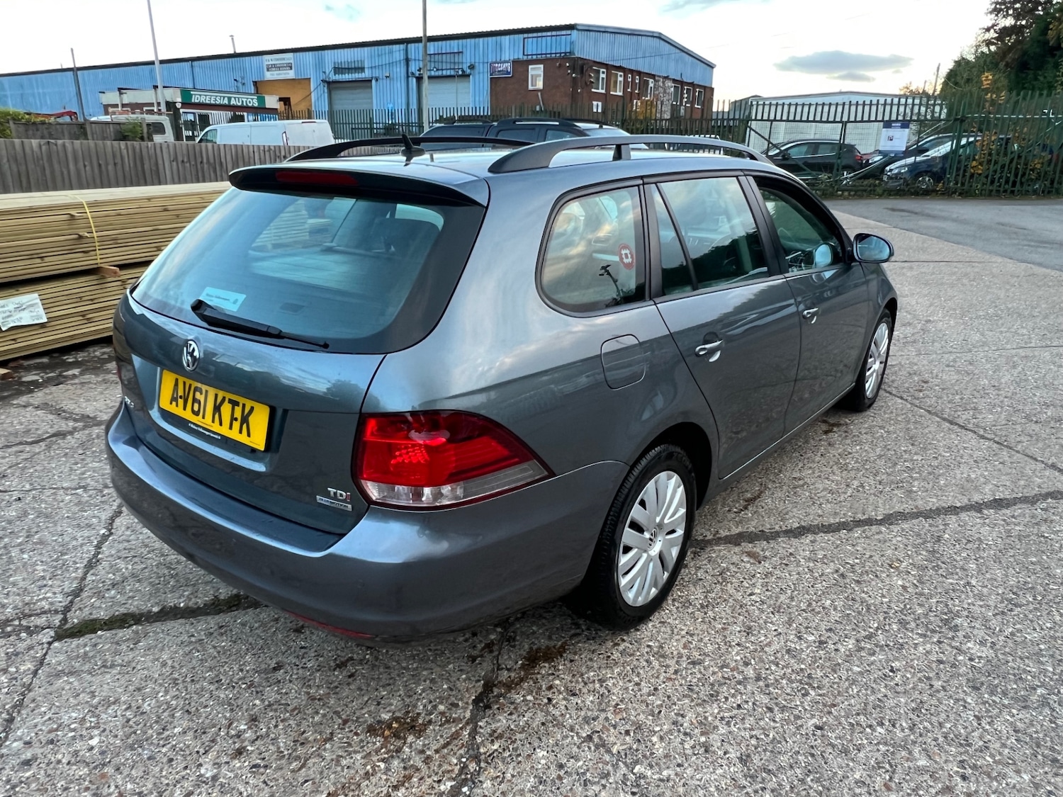 Used Volkswagen Golf 2011 for sale - 76369509: Photo 18