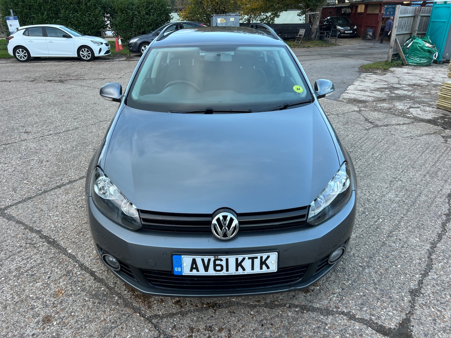 Used Volkswagen Golf 2011 for sale - 76369509: Photo 3