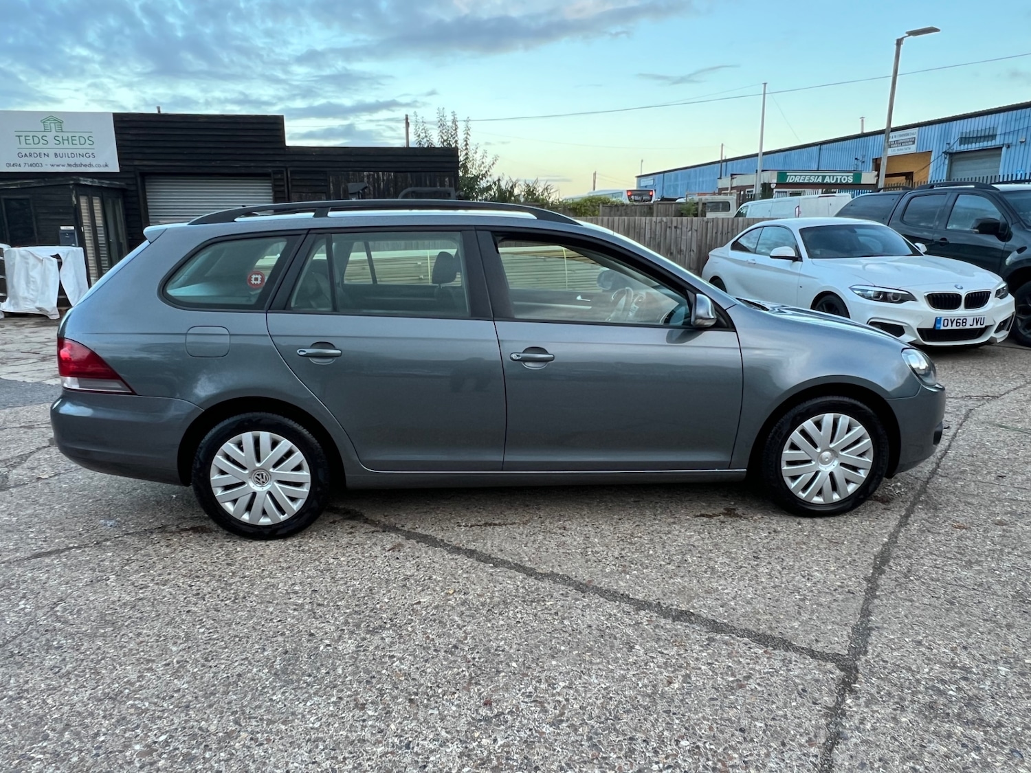 Used Volkswagen Golf 2011 for sale - 76369509: Photo 7