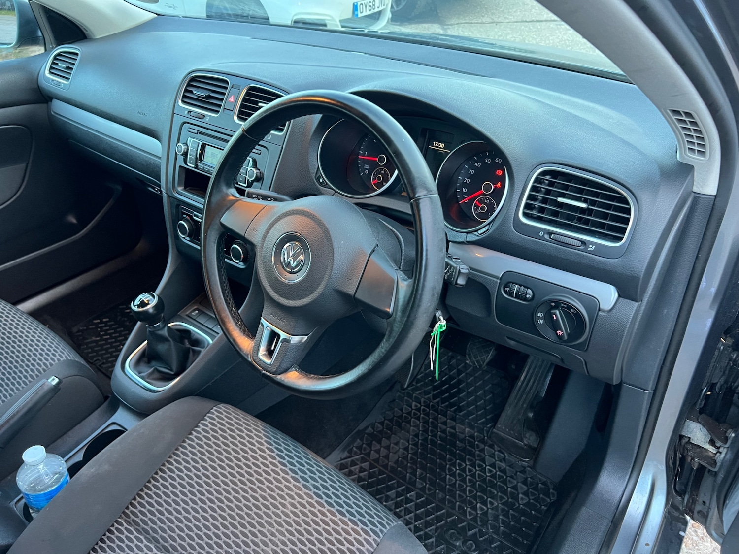 Used Volkswagen Golf 2011 for sale - 76369509: Photo 8