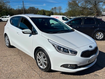 Used Kia Ceed 2015 for sale - 78358743: Photo