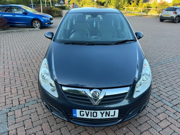 Used Vauxhall Corsa 2010 for sale - 76236457: Photo 2