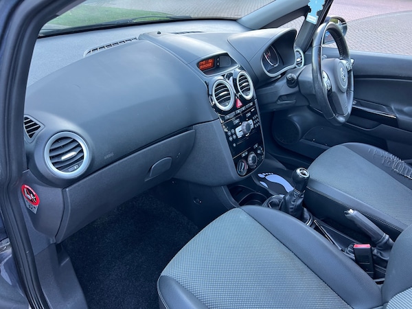 Used Vauxhall Corsa 2010 for sale - 76236457: Photo 7