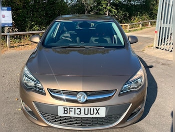 Used Vauxhall Astra 2013 for sale - 79222379: Photo