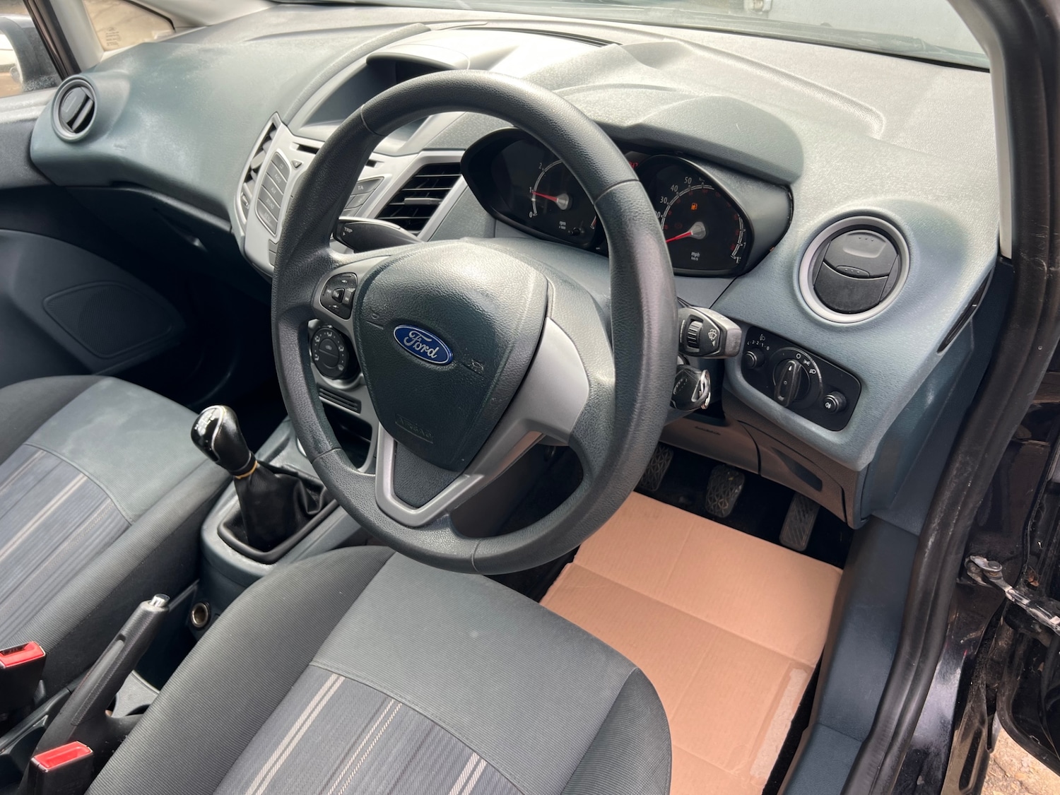 Used Ford Fiesta 2009 for sale - 77950744: Photo 18