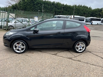 Used Ford Fiesta 2009 for sale - 77950744: Photo