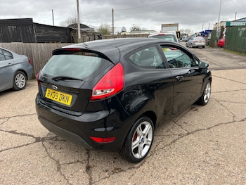 Used Ford Fiesta 2009 for sale - 77950744: Photo