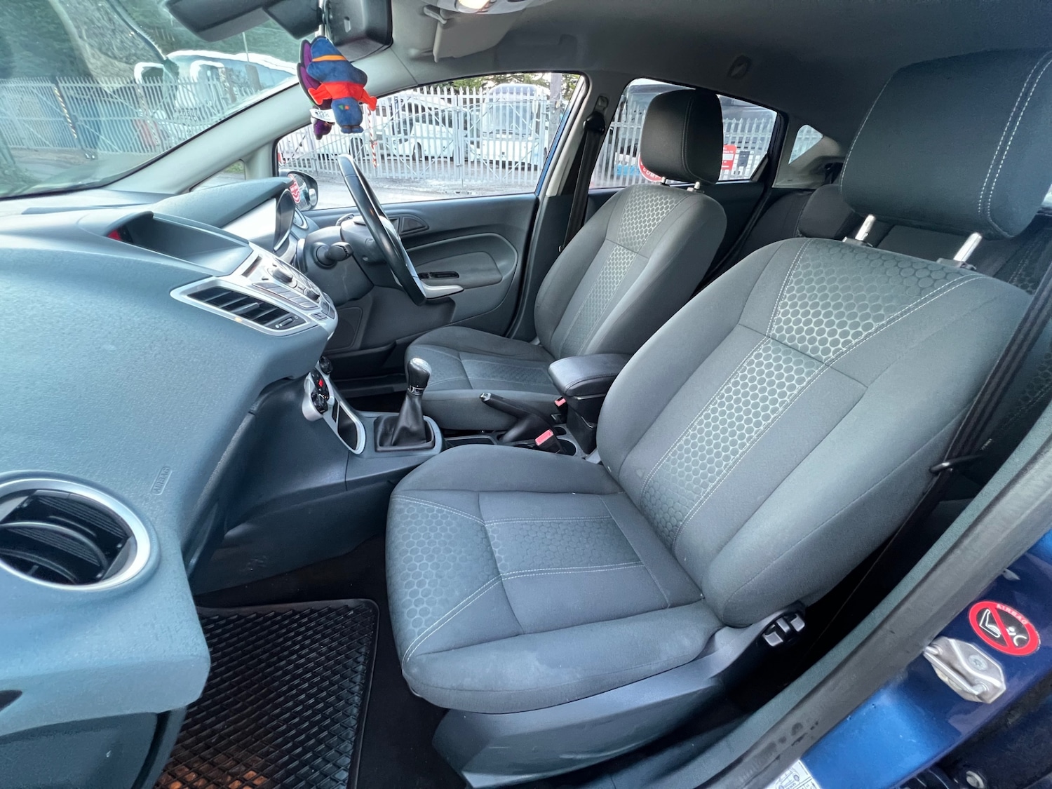 Used Ford Fiesta 2010 for sale - 76750186: Photo 16