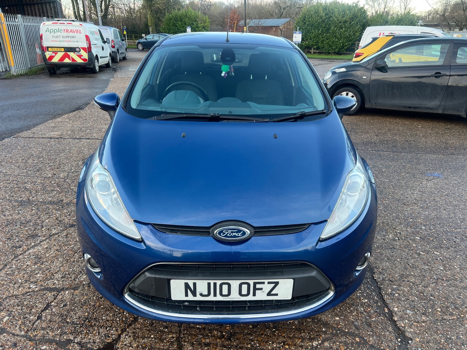 Used Ford Fiesta 2010 for sale - 76750186: Photo 2