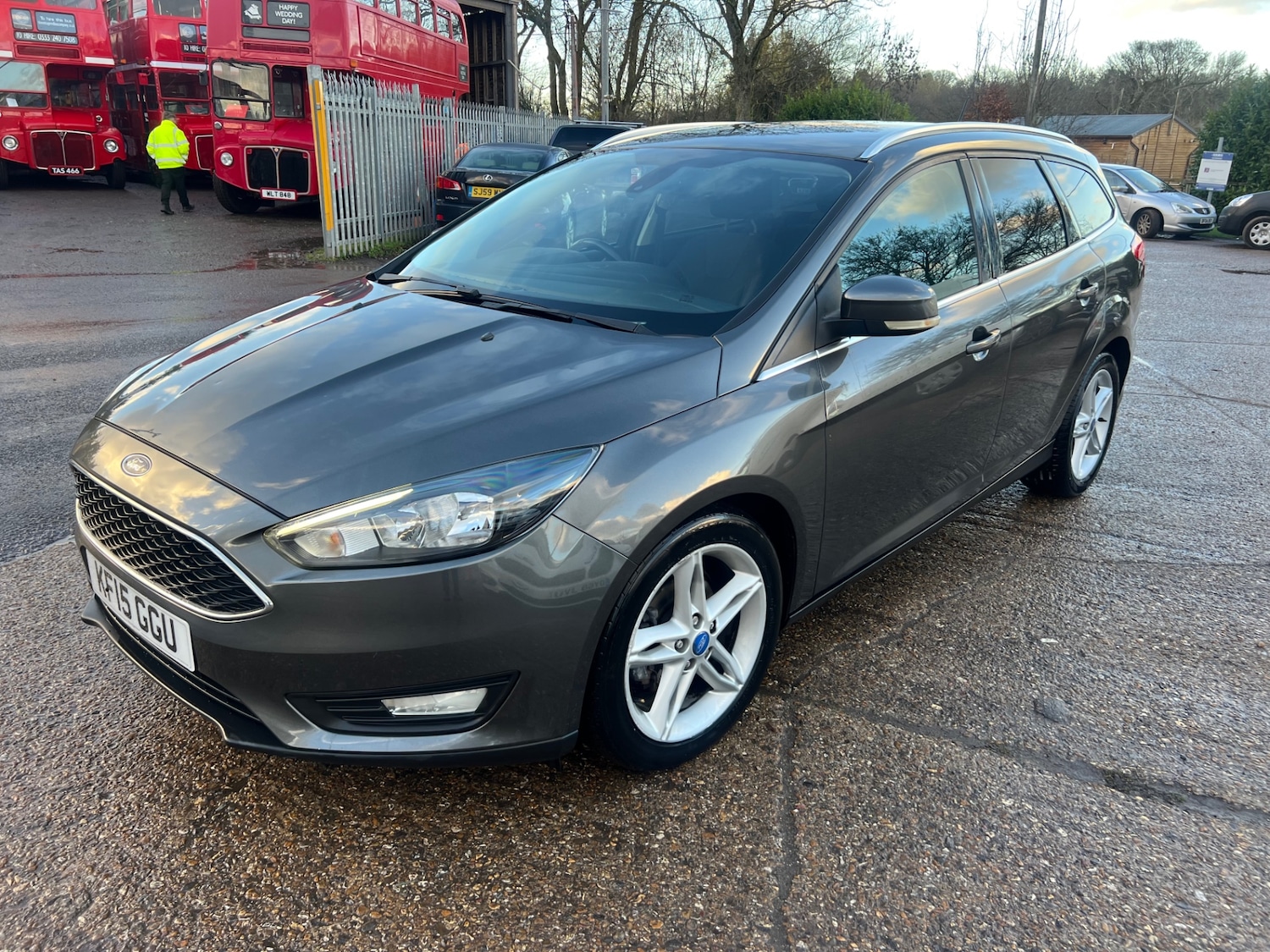 Used Ford Focus 2015 for sale - 76837368: Photo 1