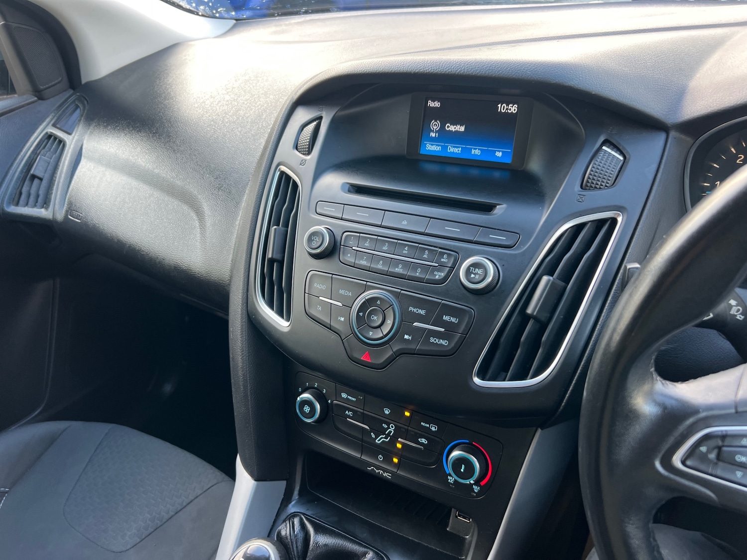 Used Ford Focus 2015 for sale - 76837368: Photo 17