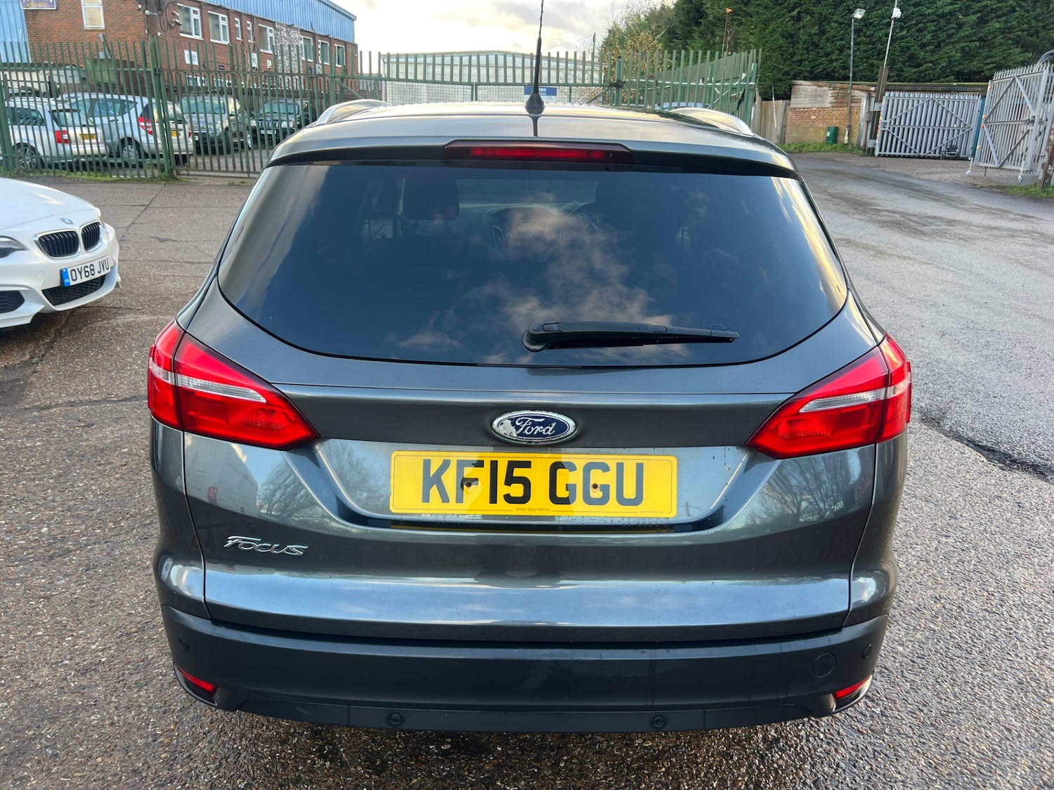 Used Ford Focus 2015 for sale - 76837368: Photo 4