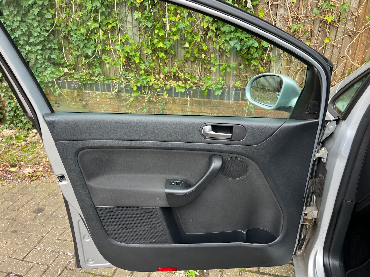 Used Volkswagen Golf Plus 2009 for sale - 78004177: Photo 9