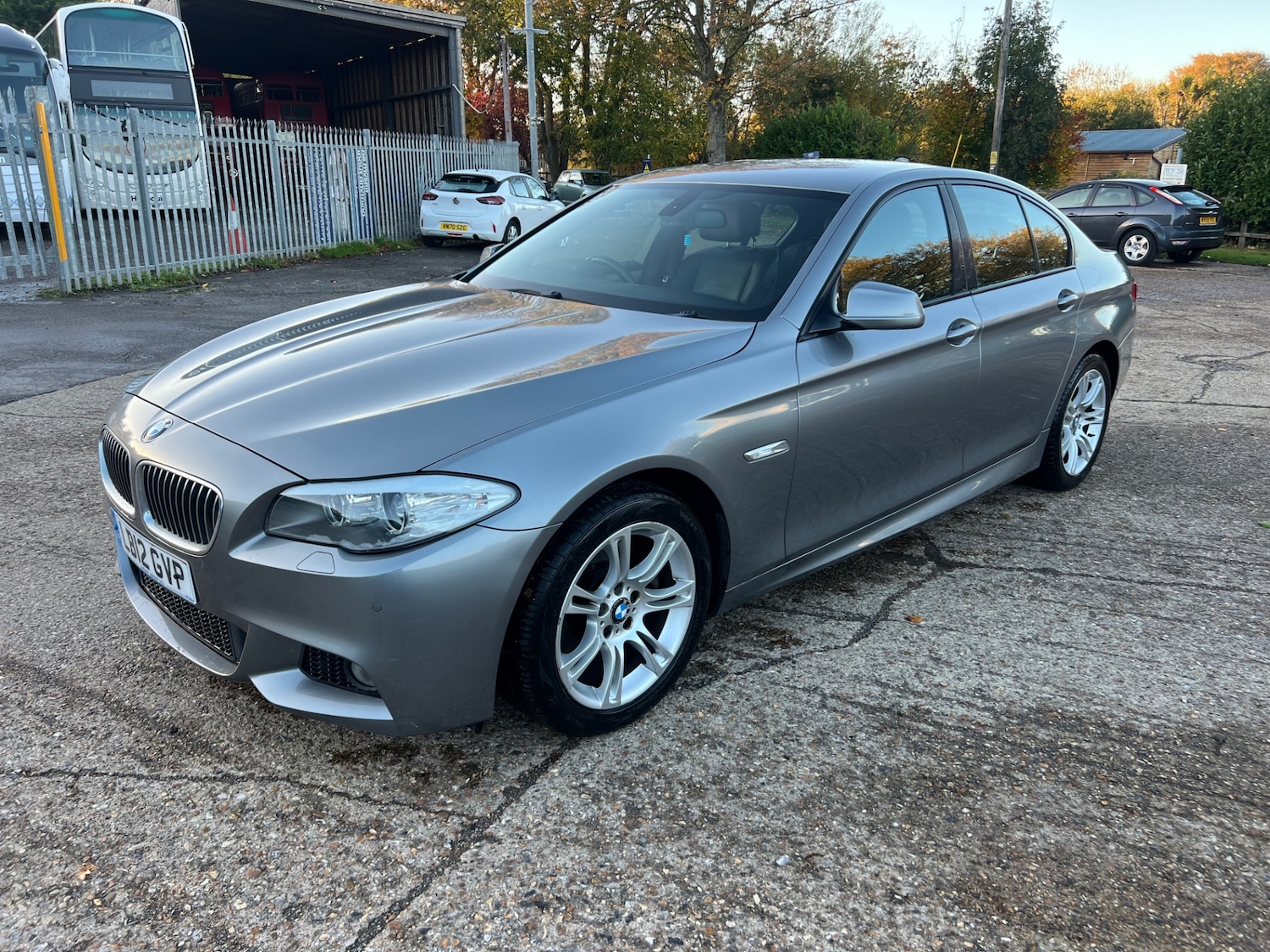 Used BMW 5 Series 2012 for sale - 76316405: Photo 2