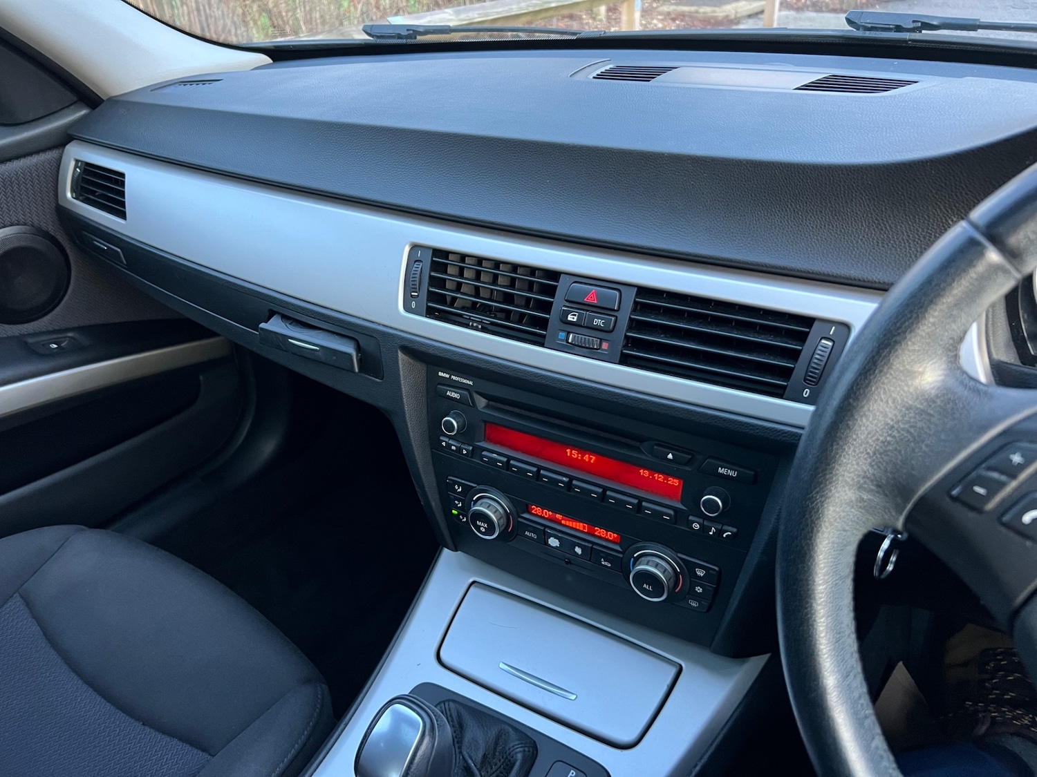 Used BMW 3 Series 2010 for sale - 76935498: Photo 20