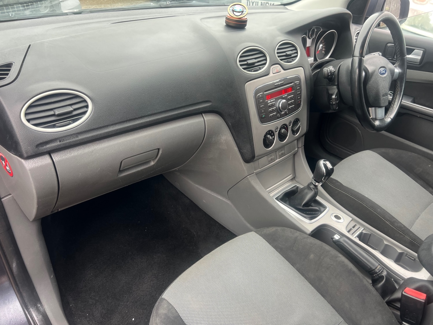 Used Ford Focus 2010 for sale - 77630017: Photo 7