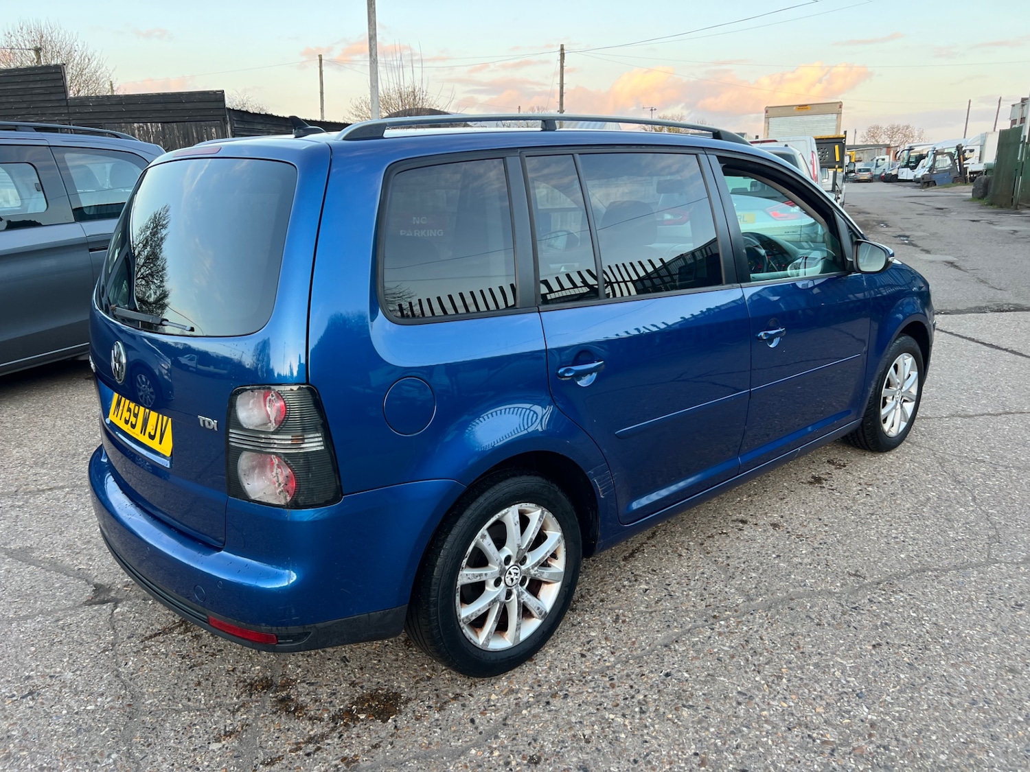 Used Volkswagen Touran 2010 for sale - 77836681: Photo 7