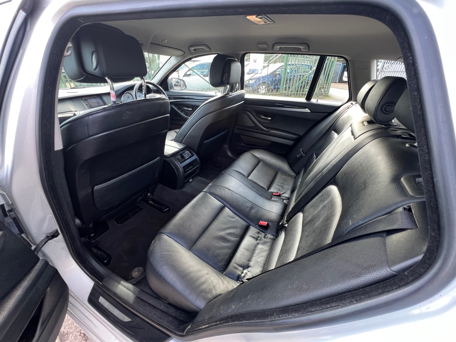 Used BMW 5 Series 2011 for sale - 77654046: Photo 12