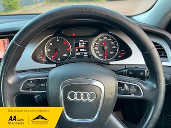 Used Audi A4 2010 for sale - 78694302: Photo