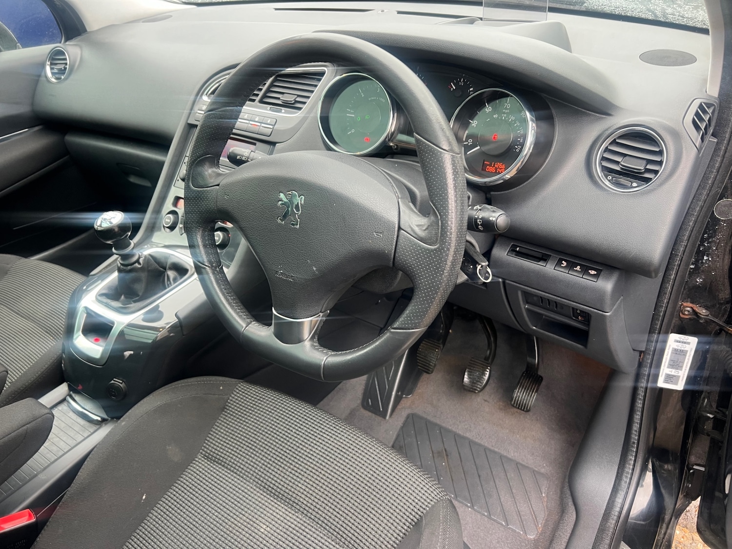 Used Peugeot 5008 2011 for sale - 77289367: Photo 12