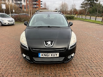 Used Peugeot 5008 2011 for sale - 77289367: Photo
