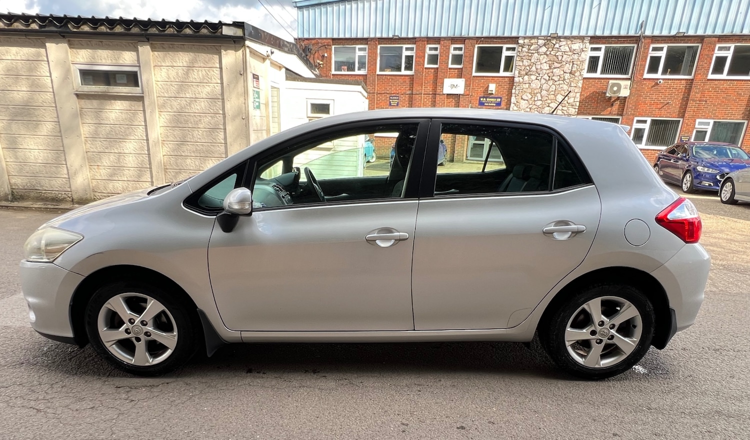 Used Toyota Auris 2010 for sale - 78079446: Photo 19