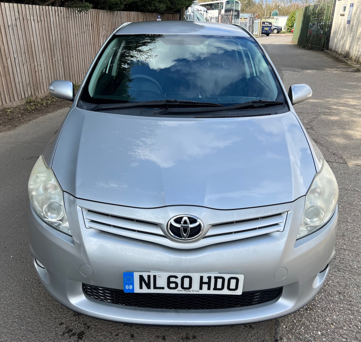 Used Toyota Auris 2010 for sale - 78079446: Photo 2