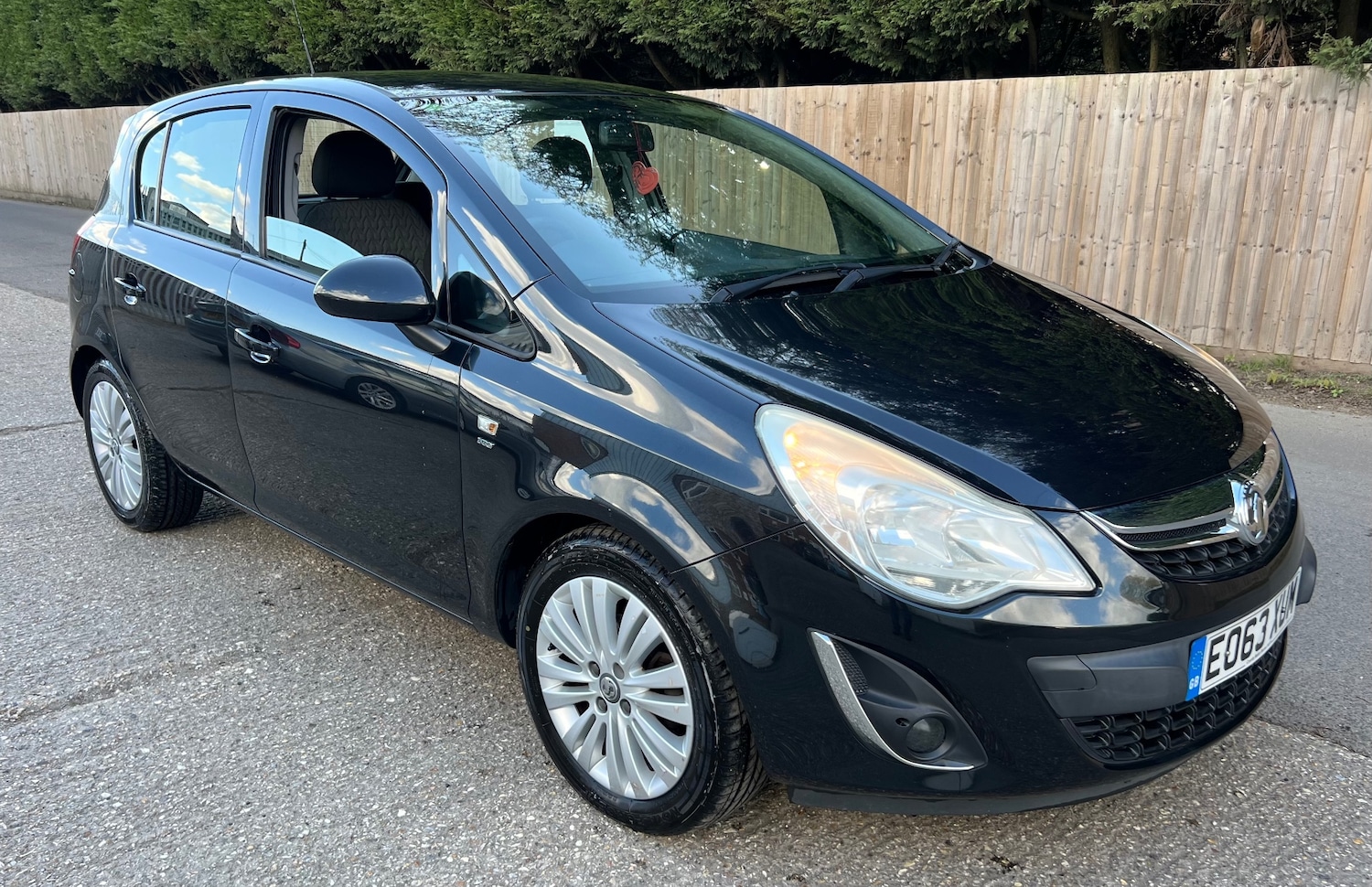 Used Vauxhall Corsa 2013 for sale - 78085702: Photo 1